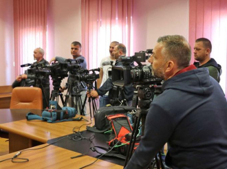 Prvi efekti kriminalizacije klevete u Republici Srpskoj, pritisak na novinare postaje sve jači